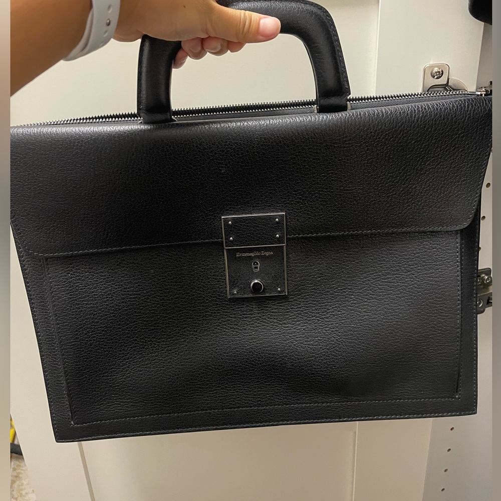 Briefcase genuine leather Mar in Italy